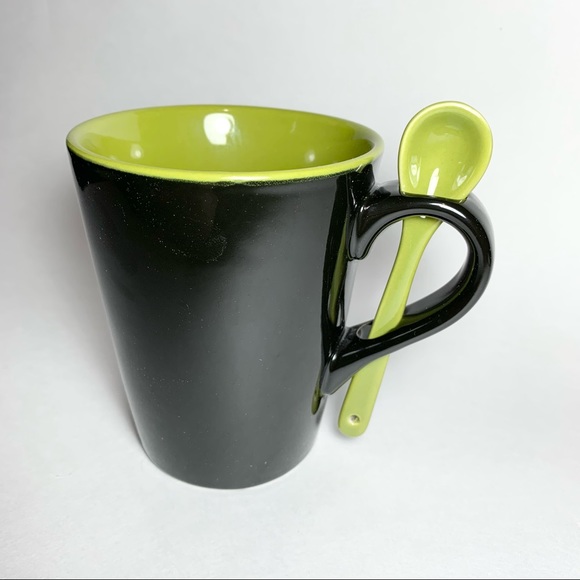Black and Green Mug with Stir Spoon - Picture 2 of 8